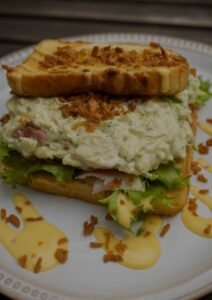 Sándwich de Pollo Cremoso